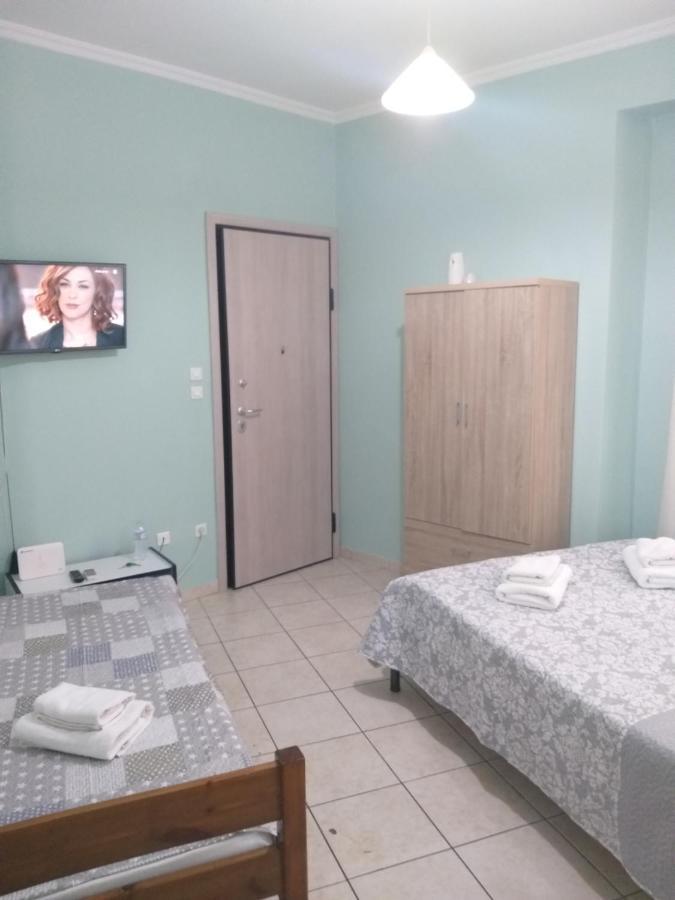 Practical Studio Next To The Subway, Train Station Apartamento Atenas Exterior foto